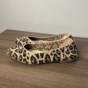 Skechers Cleo Claw-Some Flats
